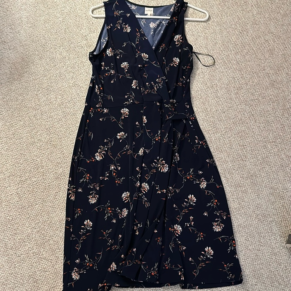 Navy Flower print